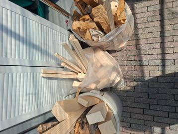 Schoon brand hout haardhout etc bakken koken bbq pizzaoven beschikbaar voor biedingen
