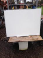 whiteboard 120x90 + diverse bureauaccessoires, Ophalen, Gebruikt, Magneetbord