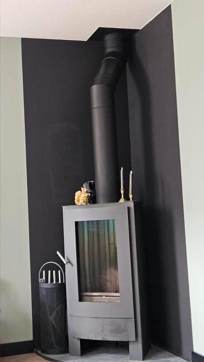 NESTOR MARTIN RH33 met befaamde woodboxtechnologie, Huis en Inrichting, Haarden, Zo goed als nieuw, Houthaard, Ophalen