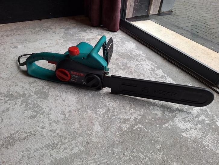 Bosch AKE 40 S Kettingzaag - 1800 Watt, Tuin en Terras, Heggenscharen, Gebruikt, Elektrisch, Ophalen