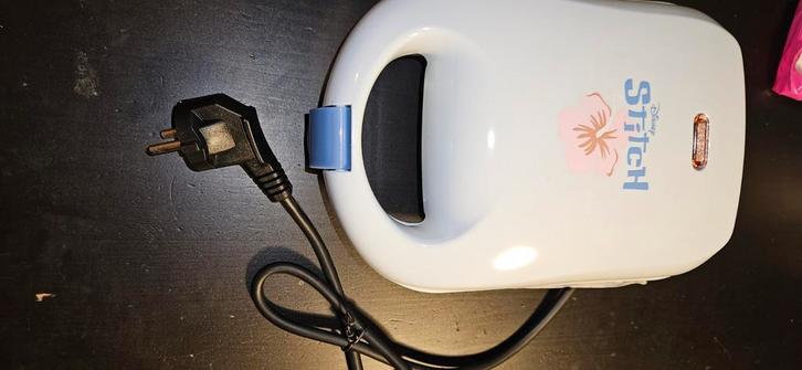 Lilo & Stitch Cake Pop Maker, Witgoed en Apparatuur, Wafelijzers, Gebruikt, Uitneembare platen, Ophalen