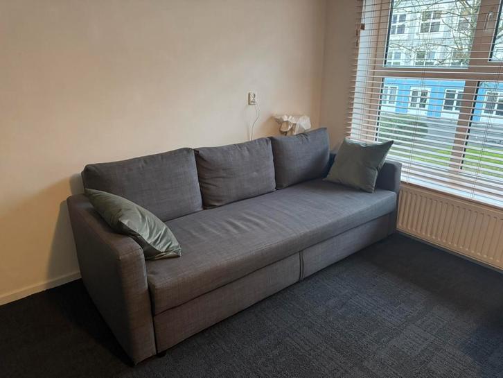 Ikea FRIHETEN slaapbank, Huis en Inrichting, Banken | Bankstellen, Zo goed als nieuw, Ophalen
