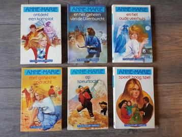 Zes boeken uit de serie Anne-Marie - N. Schuttevaêr-Velthuys beschikbaar voor biedingen