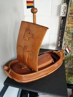 UNIEKE ZWARE HOUTEN MODELSCHIP UIT MUSEUM TOPSTAAT 65X65 CM., Hobby en Vrije tijd, Modelbouw | Boten en Schepen, Overige merken