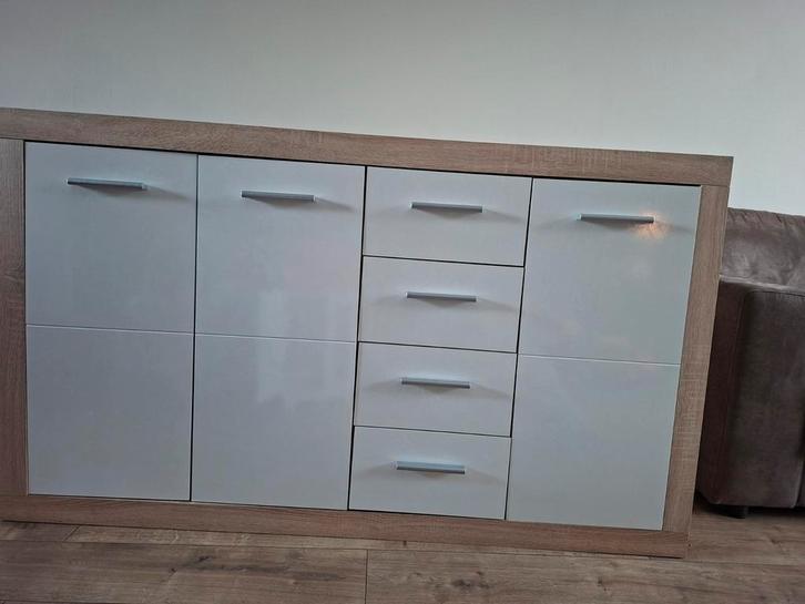 Dessoirkast, Huis en Inrichting, Kasten | Dressoirs, Zo goed als nieuw, 25 tot 50 cm, Ophalen