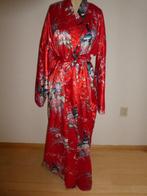 VINTAGE kimono Japans 1 maat maxi rood pauw bloesem satijn, Verzenden, JUGUEMM Vintage, Zo goed als nieuw, Rood