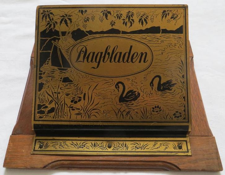 Dagbladenhouder / brievenhouder / krantenhouder. Art deco, Antiek en Kunst, Antiek | Woonaccessoires, Ophalen of Verzenden