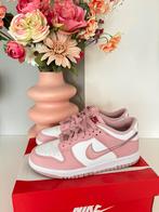 Nike dunk low Pink Velvet size 36.5, Nieuw, Nike, Ophalen of Verzenden, Roze