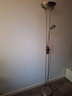 Stijlvolle Staande Lamp met Leeslamp, Ophalen, Zo goed als nieuw, Metaal, Modern