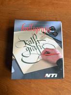 Kalligrafie map met voorbeelden, Ophalen of Verzenden, Gebruikt, Boek, Kunst en Creatief