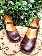 YV6505:Vintage Deadstock 60s / 70s Tout Paris Shoes Schoenen, Schoenen met lage hakken, Nieuw, Ophalen of Verzenden, Tout Paris