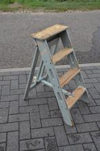 Vintage houten trapje/opstapje - Decoratief of project, Antiek en Kunst, Curiosa en Brocante, Ophalen of Verzenden