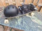 Skateboard inclusief helm en bescherming Set, Ophalen of Verzenden, Zo goed als nieuw, Skateboard