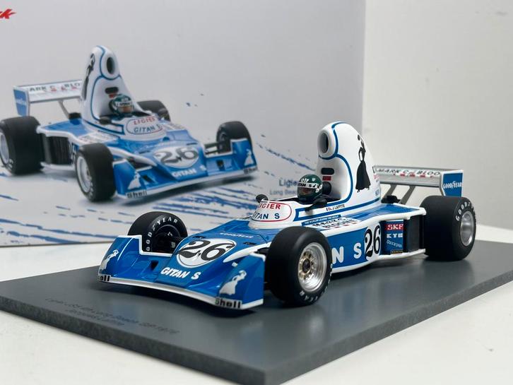1/18 Spark Ligier JS5 J.Laffite Long Beach GP 1976 F1 18S220, Hobby en Vrije tijd, Modelauto's | 1:18, Zo goed als nieuw, Auto