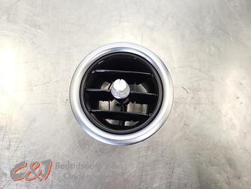 Luchtrooster Dashboard van een Mercedes V-Klasse beschikbaar voor biedingen