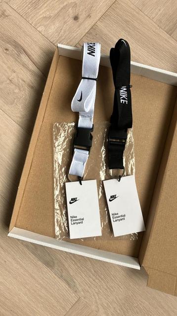 Nike Keycord Lanyard *NIEUW* beschikbaar voor biedingen