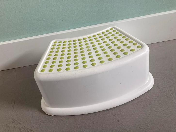 Opstapje voor kinderen, Kinderen en Baby's, Badjes en Verzorging, Zo goed als nieuw, Overige typen, Overige merken, Standaard