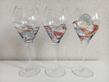 Set van drie ‘glas in lood’ kristallen Milano wijnglazen beschikbaar voor biedingen
