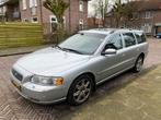 Volvo V70 2.5 T AWD AUT 2004 ziler metalic, Auto's, 1800 kg, Zwart, Stoelverwarming, 1598 kg