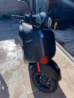 Vespa GTS 300 Super Sport HPE-  Akrapovic - FULL OPTION, Particulier, Scooter