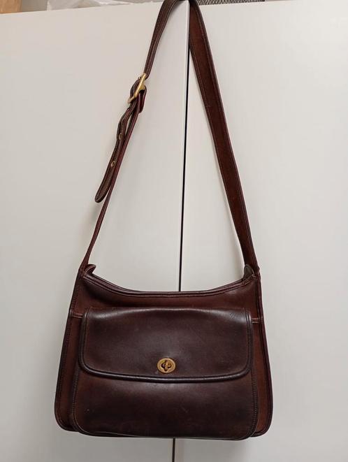 Vintage Coach leren taft bag bruin leer (mahogany) tas, Sieraden, Tassen en Uiterlijk, Tassen | Schoudertassen, Gebruikt, Bruin