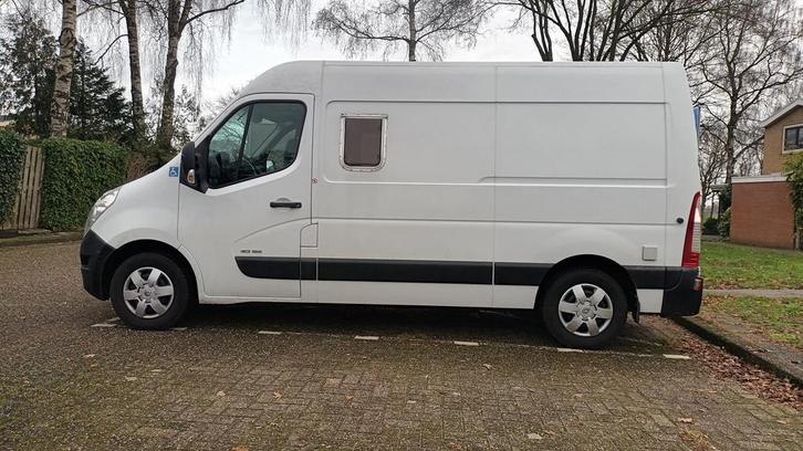 Unieke Renault Master 2.3D 92KW 2011 aangepast gehandicapten, Auto's, Bestelauto's, Particulier, Aangepast voor mindervaliden