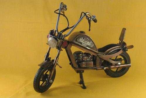 Schaalmodel Harley Davidson motor ( chopper, decoratief ), Verzamelen, Automerken, Motoren en Formule 1, Zo goed als nieuw, Motoren
