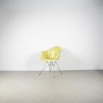 29x Vitra Eames DAR Kuipstoel Limoen – Chroom, Niet ingevuld, Gebruikt, Niet ingevuld, Ophalen of Verzenden