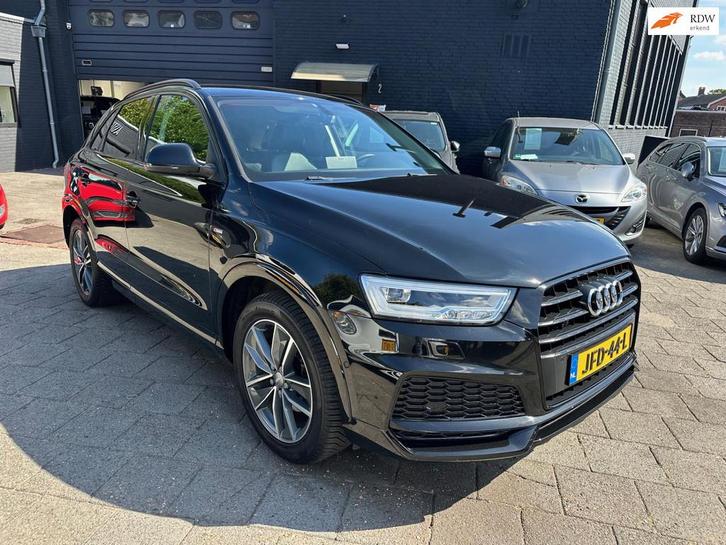 Audi Q3 1.4 TFSI CoD (150pk) Aut Black Edition! S-Line! Lede, Auto's, Audi, Bedrijf, Te koop, Q3, ABS, Airbags, Airconditioning