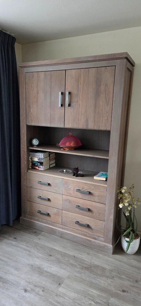 Wandmeubel, salontafel, eettafel + stoelen en TV meubel., Huis en Inrichting, Complete inboedels, Ophalen