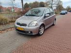 Toyota Yaris T-Sport-Facelift 2004 5 drs Dealer onderhouden, Auto's, 1497 cc, 4 cilinders, 400 kg, Handgeschakeld