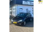 Ford Focus Wagon 1.6-16V Futura LEER NWE APK NAP, 1596 cc, Gebruikt, Handgeschakeld, Onderhoudsboekje