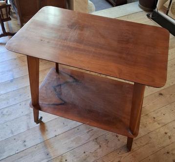 serveertafel Deens design Hans Bolling beschikbaar voor biedingen