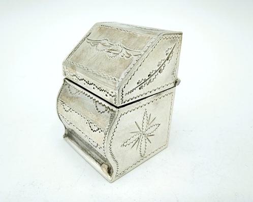 Zilveren lodereindoosje, kabinet, v/d Meulen, Joure, Antiek en Kunst, Antiek | Goud en Zilver, Zilver, Verzenden