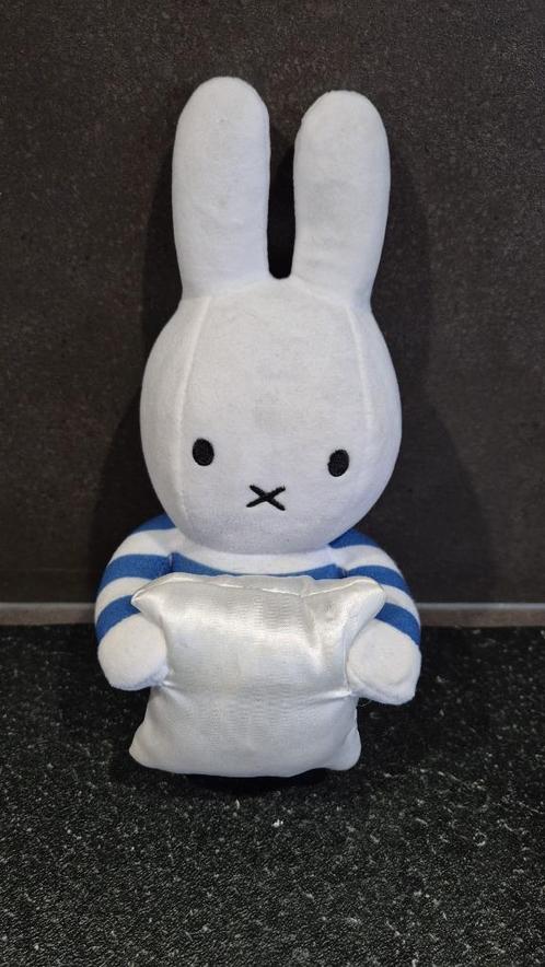 Nijntje Snuggle Time knufel, lampje en muziek. 25cm. 6B14, Kinderen en Baby's, Speelgoed | Knuffels en Pluche, Gebruikt, Overige typen