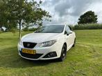 Seat Ibiza 1.6TDI ST 2011 Wit, Auto's, Voorwielaandrijving, 4 cilinders, 610 kg, Wit
