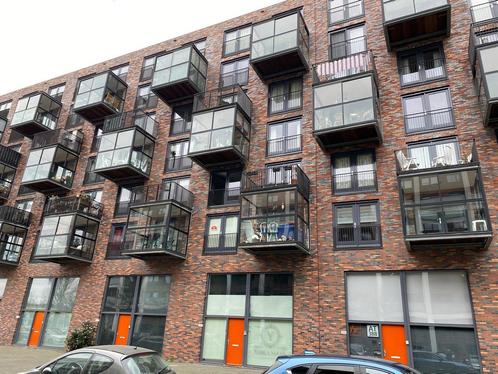 Kamer te huur (vrouw)  Kop v Zuid Rotterdam, Huizen en Kamers, Kamers te huur, Rotterdam