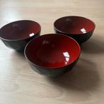 3 Japanse kommetje. Zwart/rood. Lakwerk, Overige materialen, Gebruikt, Ophalen of Verzenden, Kom(men)