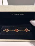 Van Cleef & Arpels armband, Sieraden, Tassen en Uiterlijk, Armbanden, Verzenden, Nieuw, Rood, Zilver
