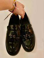 Loafers with tassle, Kleding | Dames, Schoenen, Ophalen of Verzenden, Zo goed als nieuw, Instappers