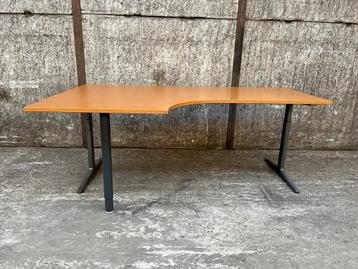  Hoekbureaus 200x120cm - € 50,- afhaalkorting beschikbaar voor biedingen