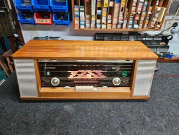 Prachtige gerestaureerde phillips biampli reverbeo  stereo  beschikbaar voor biedingen