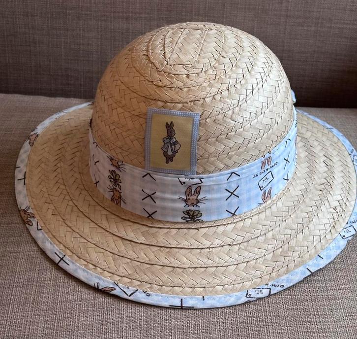 Schattig Peter Rabbit - Beatrix Potter hoedje maat 56, Verzamelen, Overige Verzamelen, Zo goed als nieuw, Ophalen of Verzenden