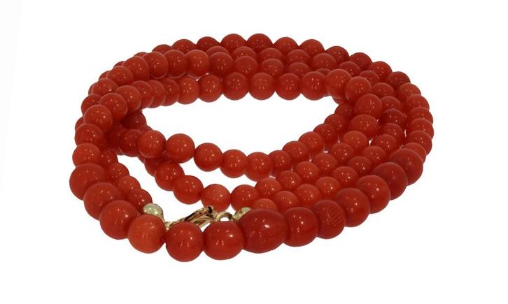 Bloedkoraal bolletjes ketting vintage 14k gouden slot dames, Sieraden, Tassen en Uiterlijk, Antieke sieraden, Ketting, Goud, Met edelsteen