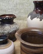 1997 vintage bloempot aardewerk keramiek pot vaas pispot, Rond, Ophalen of Verzenden, Zo goed als nieuw, Minder dan 25 cm