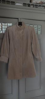 Werkelijk prachtige jas wol 75% alpaca en 25% mohair classic, Ophalen of Verzenden, Zo goed als nieuw, Maat 38/40 (M), Beige