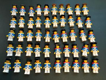 Partij lego impreal poppetjes 90 stuks beschikbaar voor biedingen