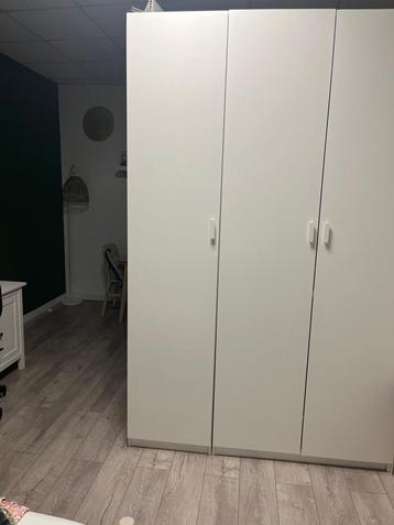 Pax kledingkast 