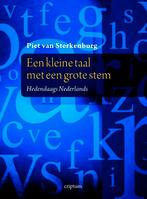 Een kleine taal met een grote stem - Piet van Sterkenburg, Boeken, Verzenden, Alpha, Zo goed als nieuw, HBO
