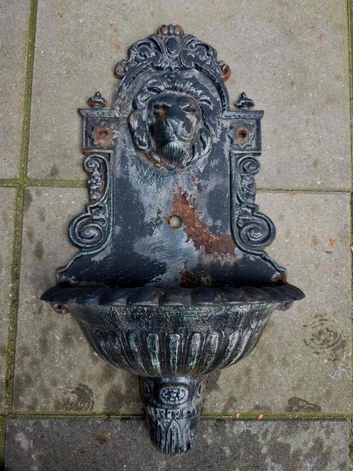 Decoratieve antieke wandfontein, Antiek en Kunst, Antiek | Overige Antiek, Ophalen